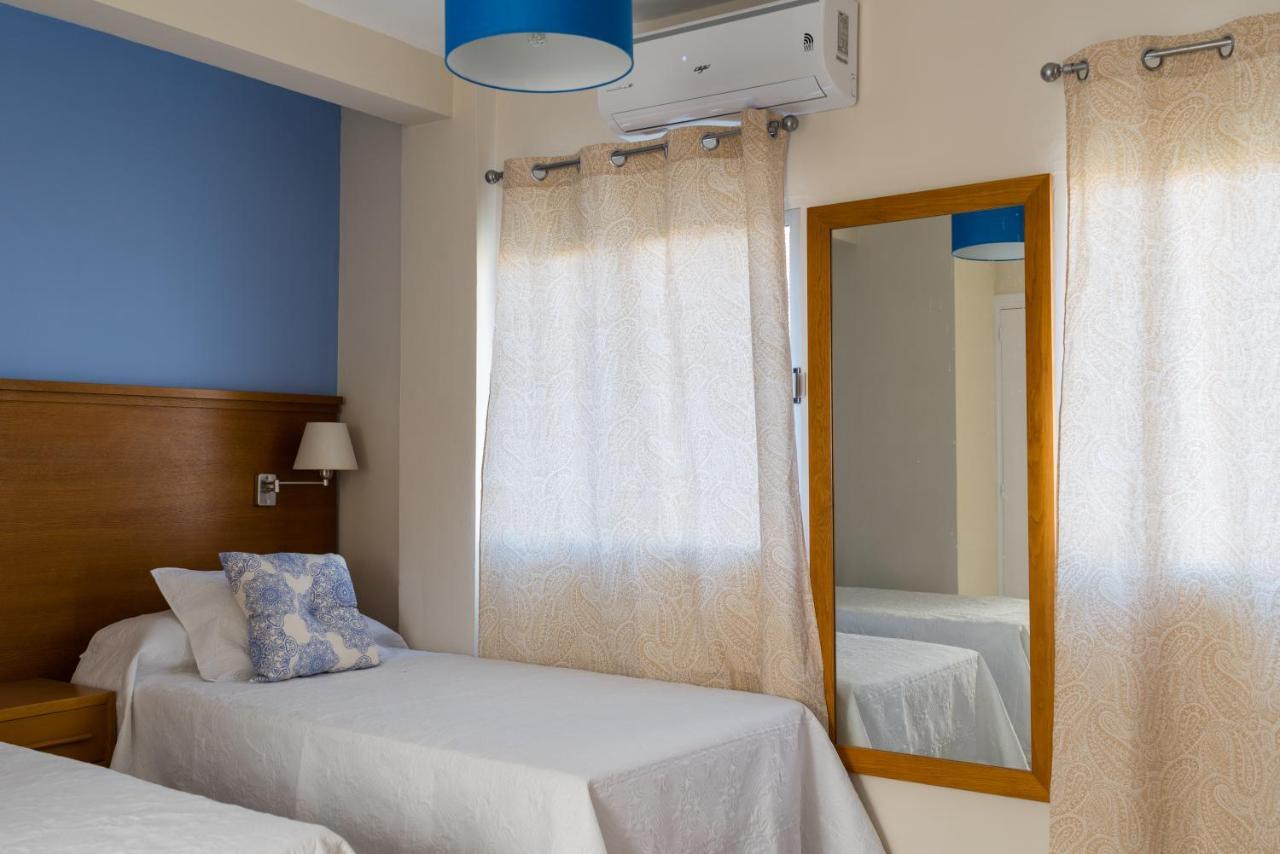Hostal Imperial Mérida Ngoại thất bức ảnh