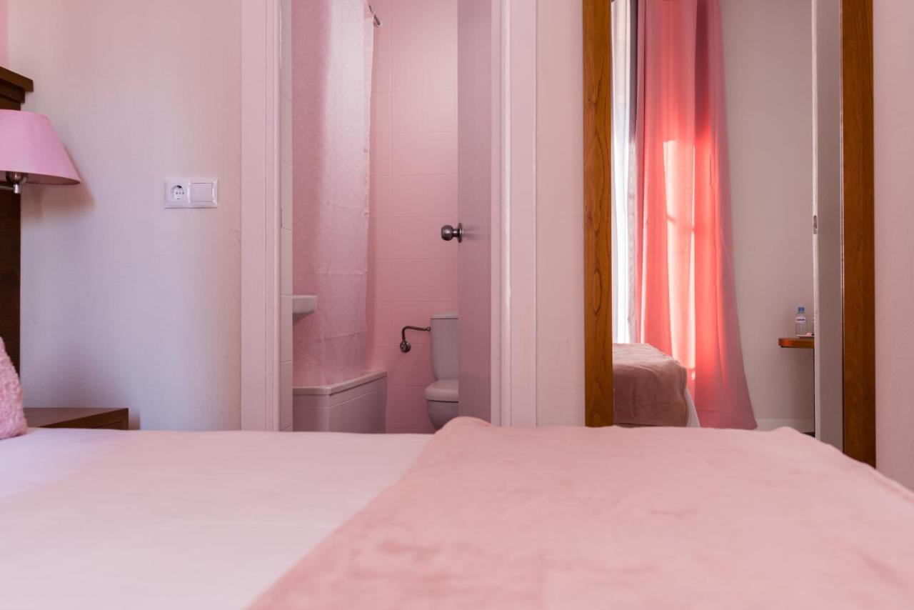 Hostal Imperial Mérida Ngoại thất bức ảnh