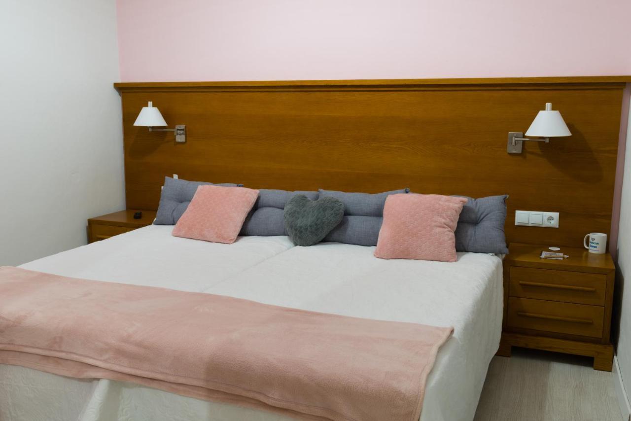 Hostal Imperial Mérida Ngoại thất bức ảnh